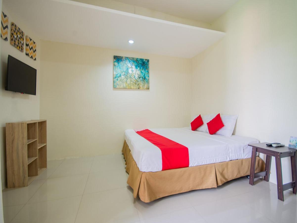 Oyo 707-908 Salinas Suites Cebu Dış mekan fotoğraf