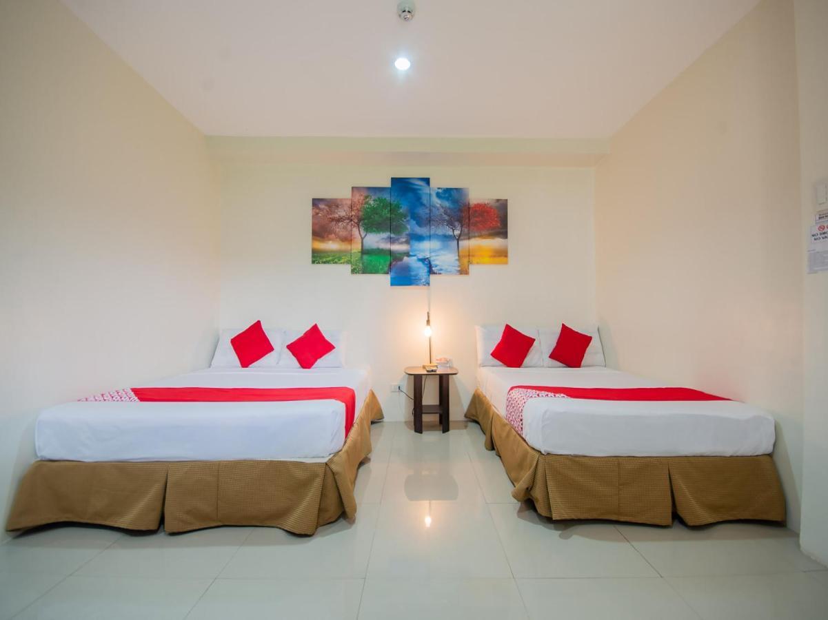 Oyo 707-908 Salinas Suites Cebu Dış mekan fotoğraf