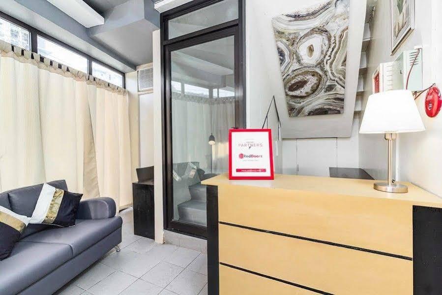 Oyo 707-908 Salinas Suites Cebu Dış mekan fotoğraf
